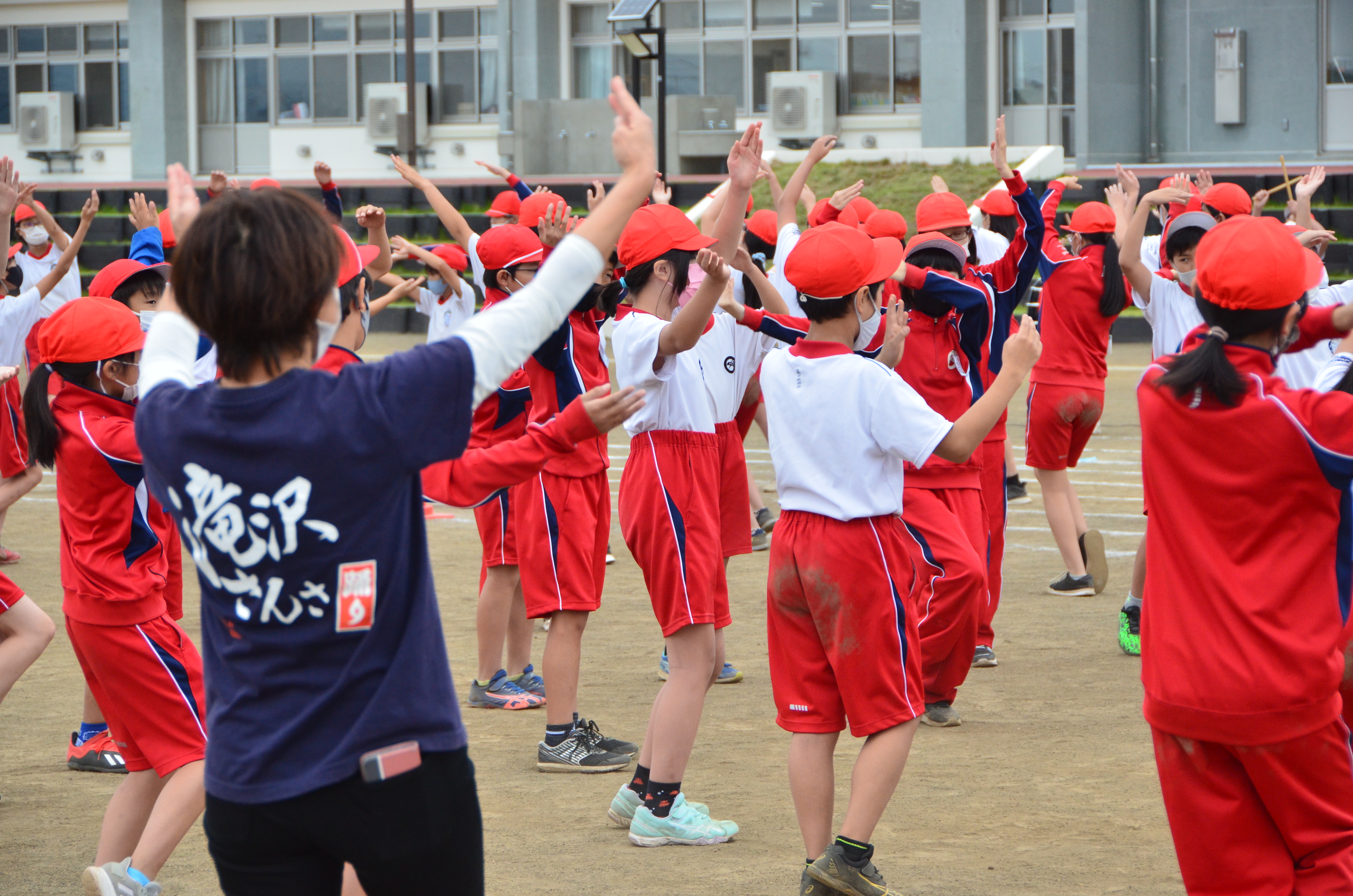 元気に練習に取り組む子どもたちの様子