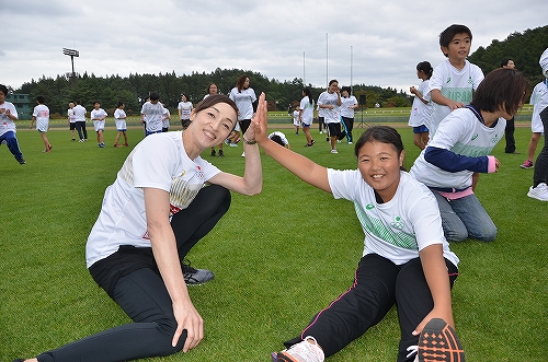 オリンピアンとのスポーツ交流の様子