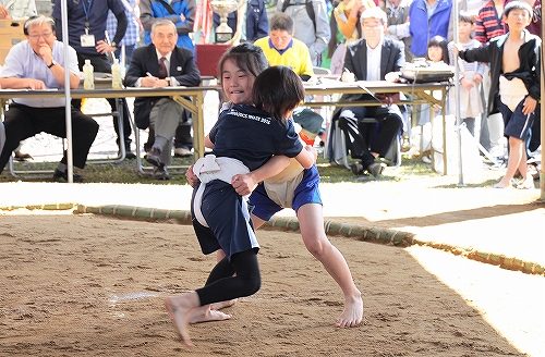 第39回鬼越蒼前神社祭典チビッコ相撲大会の様子