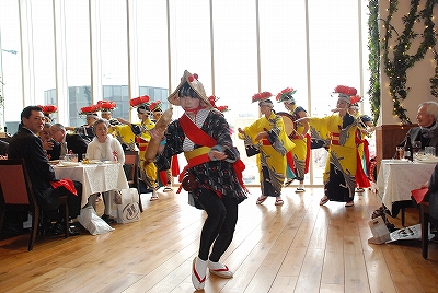 （写真＝大沢さんさ踊りのアトラクション）