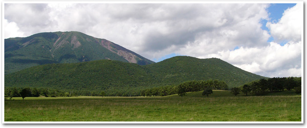 鞍掛山