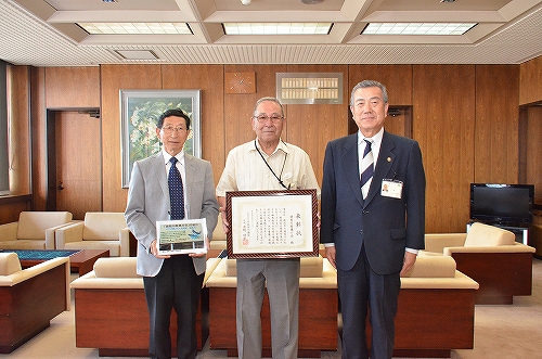 河川功労者表彰受賞の様子