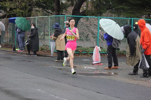 第76回盛岡市内一周継走大会の様子