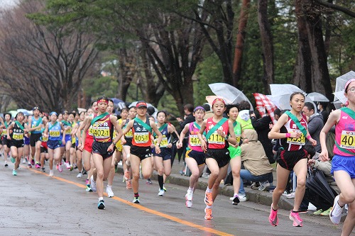 第76回盛岡市内一周継走大会の様子