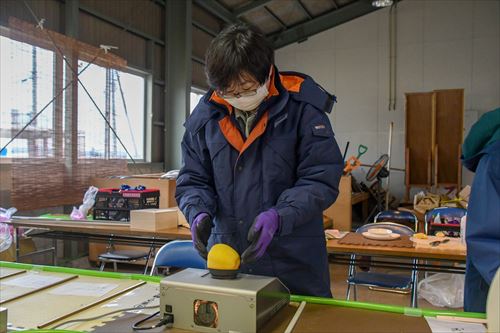 滝沢はるか選果作業の様子