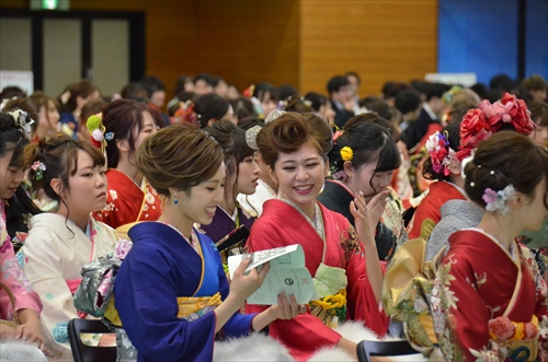 談笑する新成人のみなさん