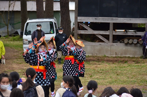 鬼越蒼前神社例大祭の様子