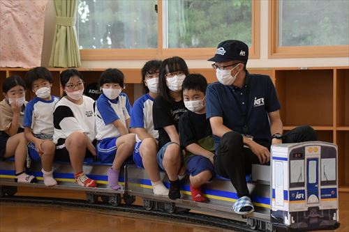 ミニ電車体験イベントの様子