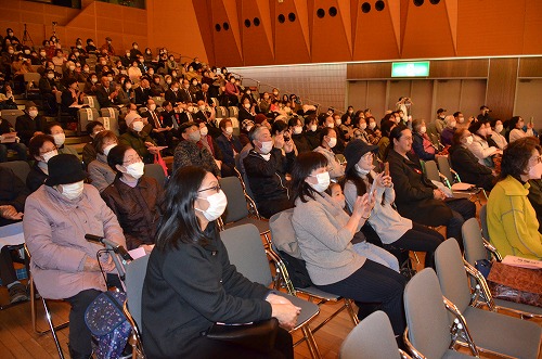 令和5年度歳末たすけあい演芸会の様子