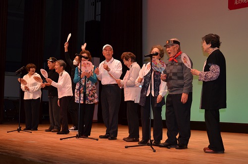 令和5年度歳末たすけあい演芸会の様子