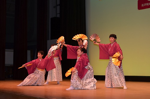 令和5年度歳末たすけあい演芸会の様子