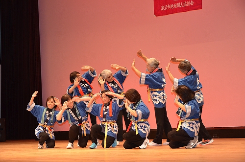 令和元年度歳末たすけあい演芸会の様子