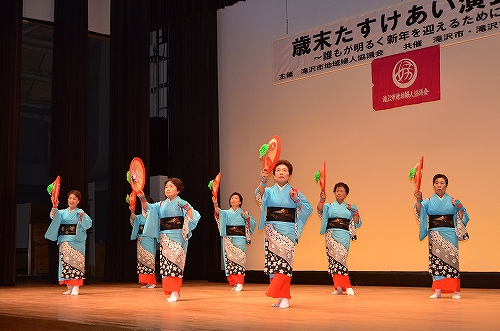 令和元年度歳末たすけあい演芸会の様子