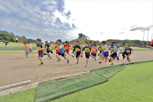 たきざわスポーツフェスティバル2021マラソンの様子