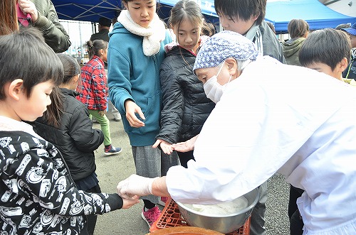 収穫祭の様子