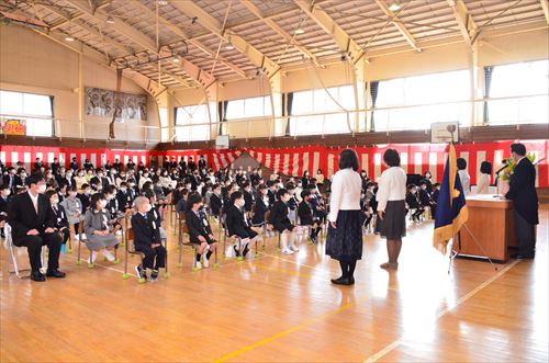 滝沢第二小学校入学式の様子