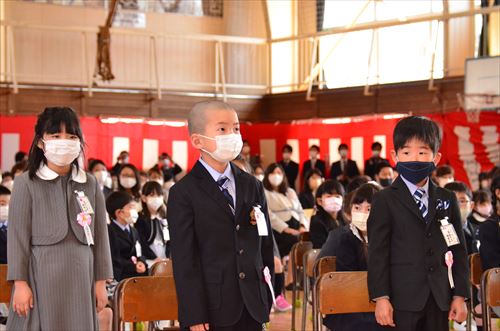 滝沢第二小学校入学式の様子