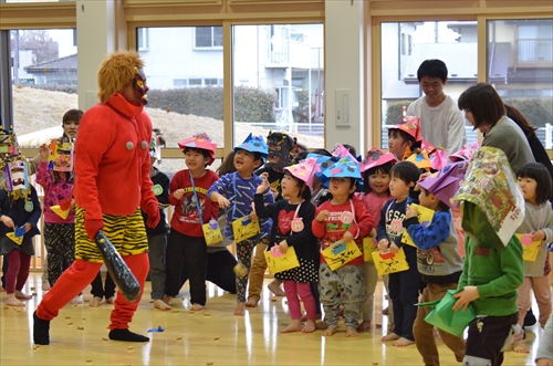 元村保育園での豆まきの様子4