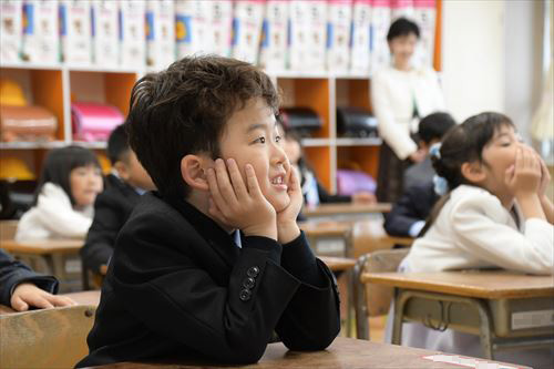 鵜飼小学校入学式の様子