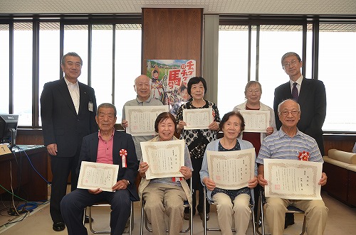 滝沢市良い歯のコンクール表彰式の様子