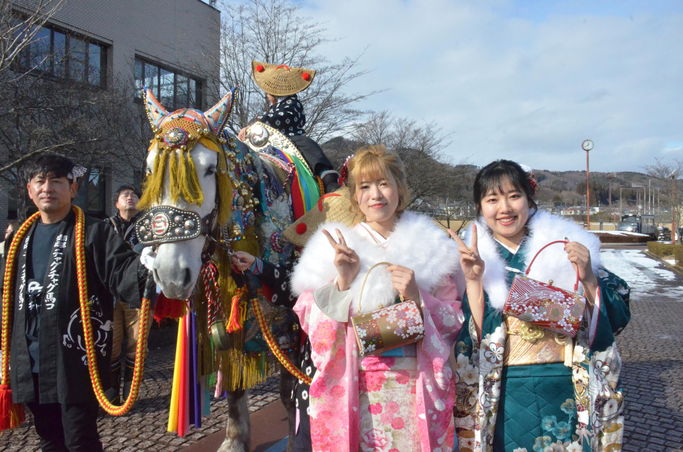 市二十歳のつどい開催～仲間と共に門出を祝うのカバー写真