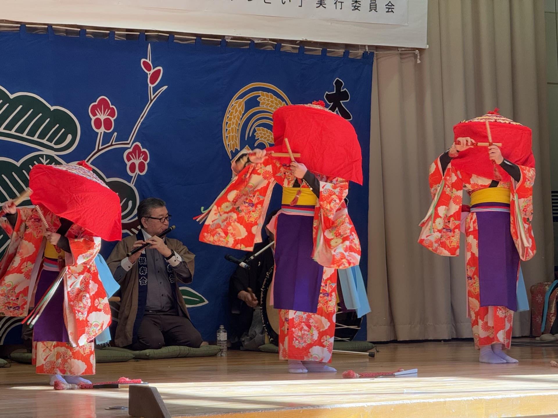 大沢田植え踊り③