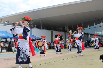 滝沢市さんさ踊りの様子